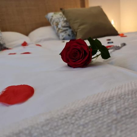 Hotel Camino De Las Estrellas Serranillos エクステリア 写真