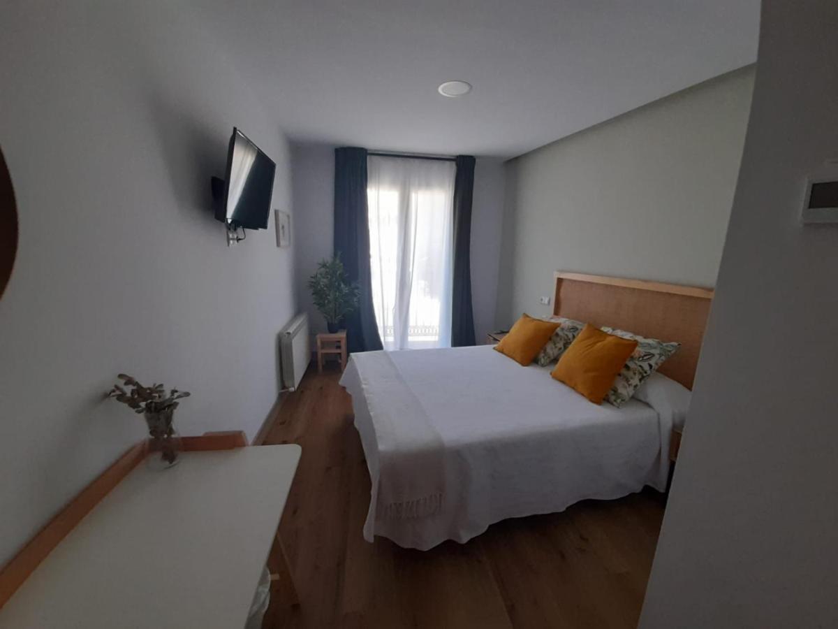 Hotel Camino De Las Estrellas Serranillos エクステリア 写真