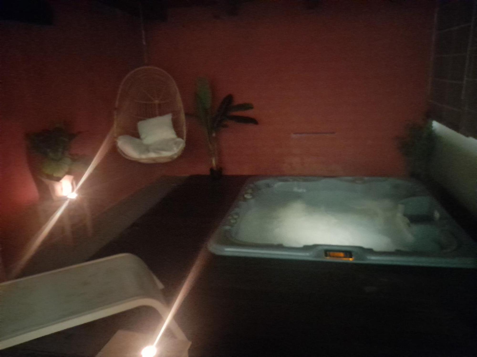 Hotel Camino De Las Estrellas Serranillos エクステリア 写真